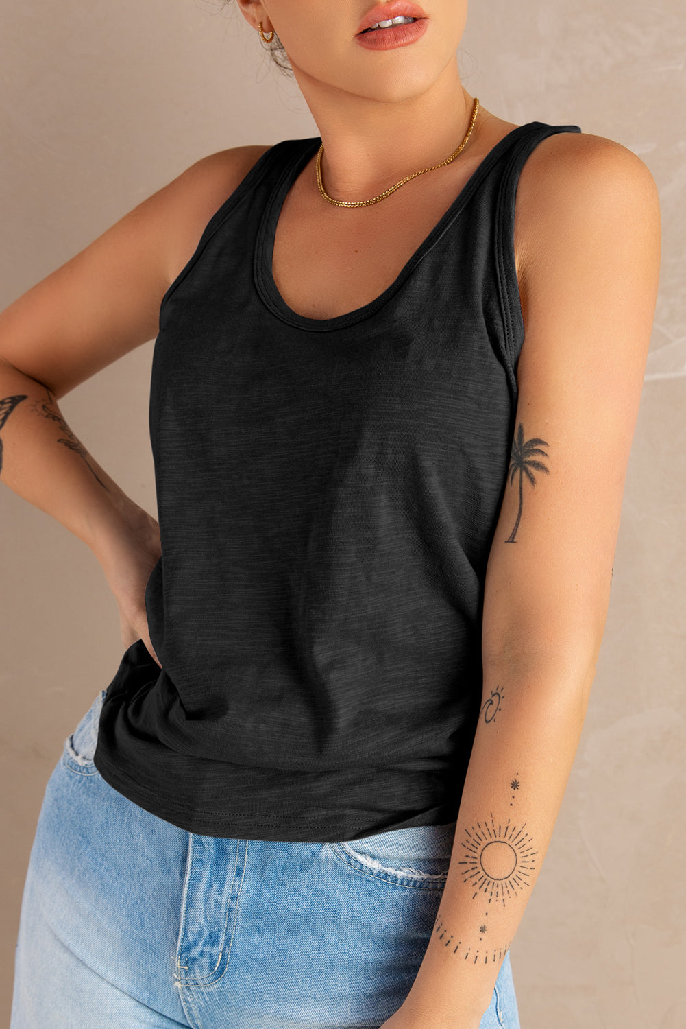 Scoop Neck Solid Tank Top