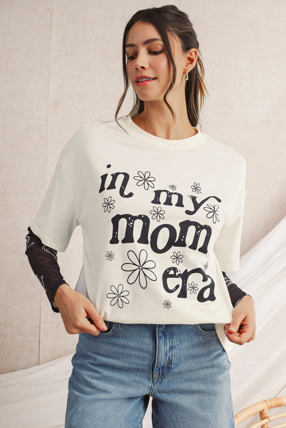 In My Mom Era Graphic Oversized T-Shirt