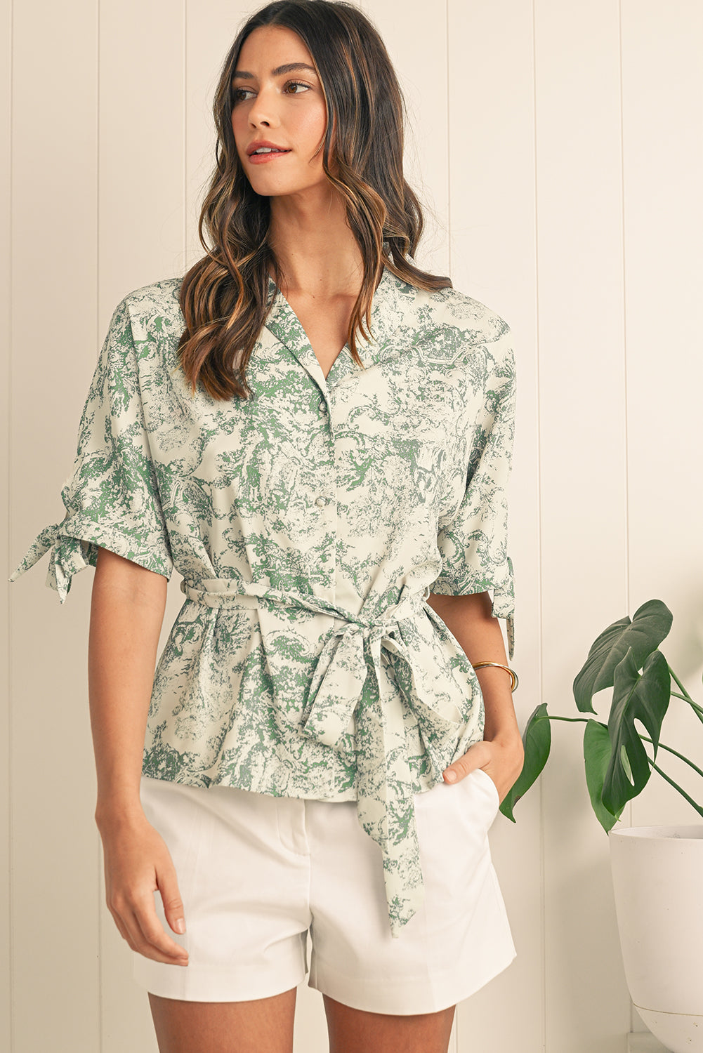 Viridis V-Neck Button Shirt