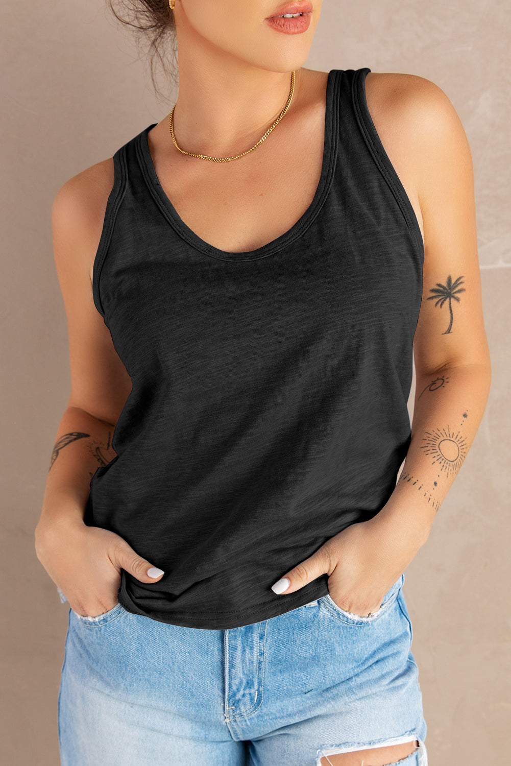 Scoop Neck Solid Tank Top