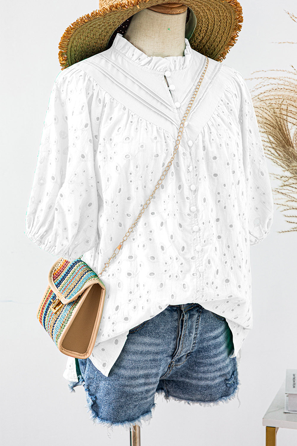 Eyelet Short Puff Sleeve Blouse