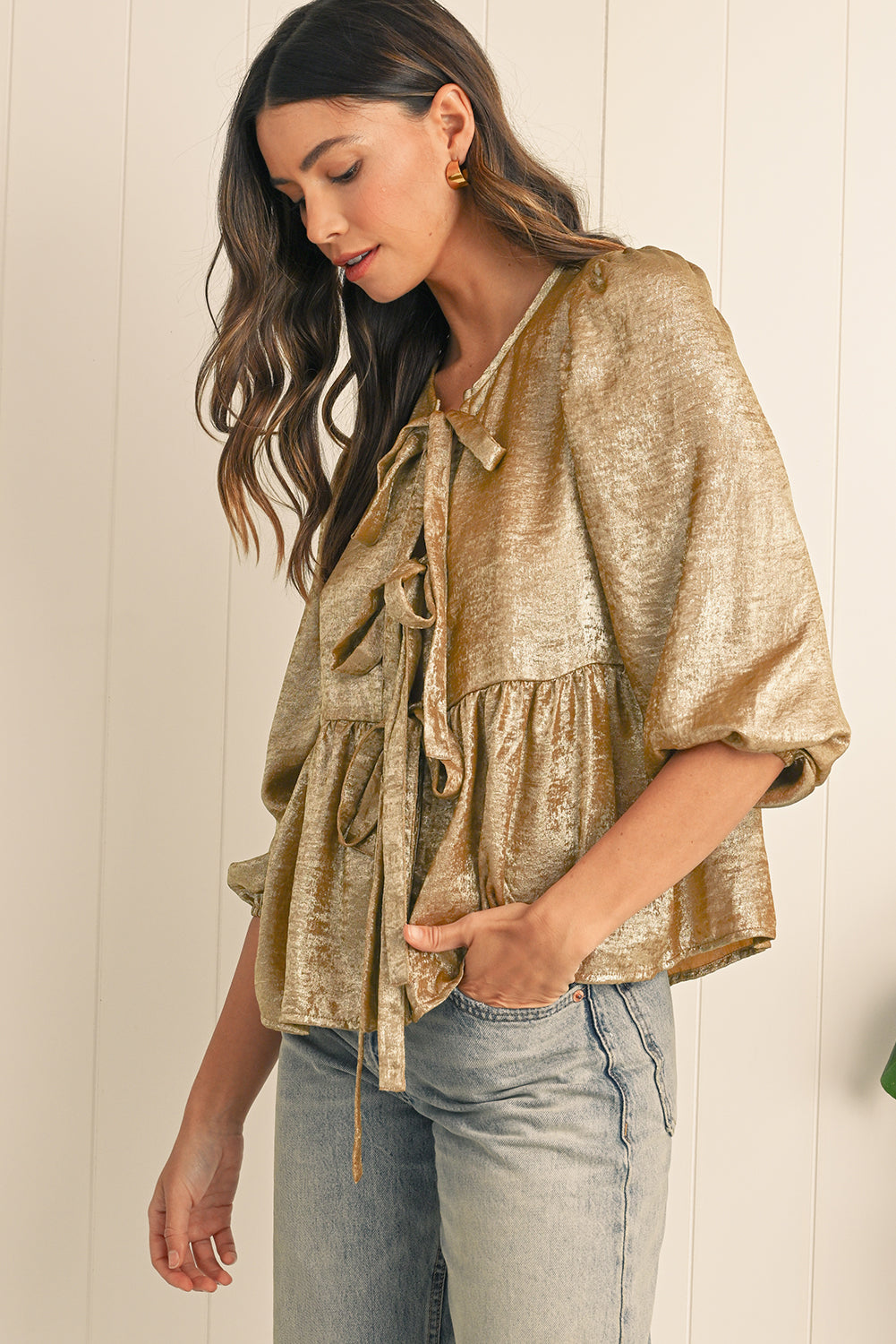 Sia Bowknot Front Puff Sleeve Blouse