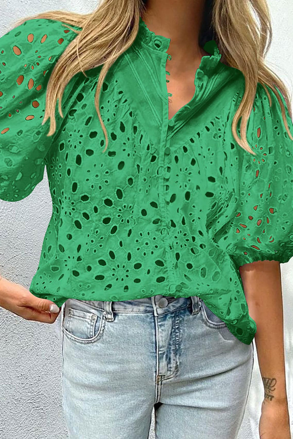 Eyelet Short Puff Sleeve Blouse