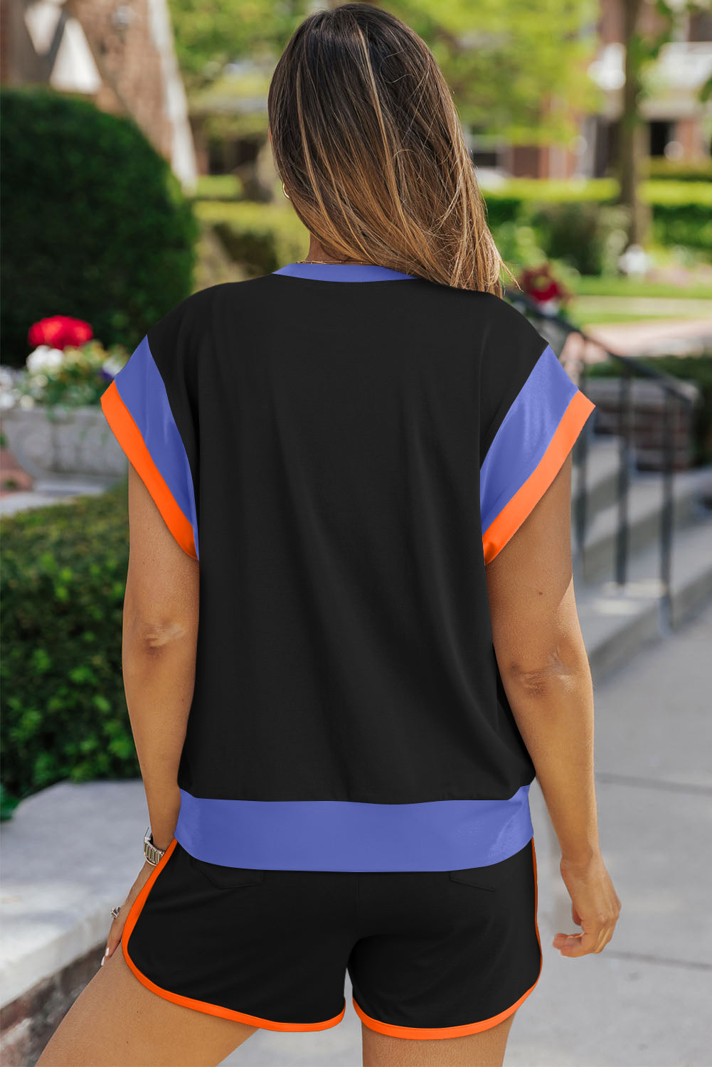 Color-Block Top and Elastic Waist Shorts Set