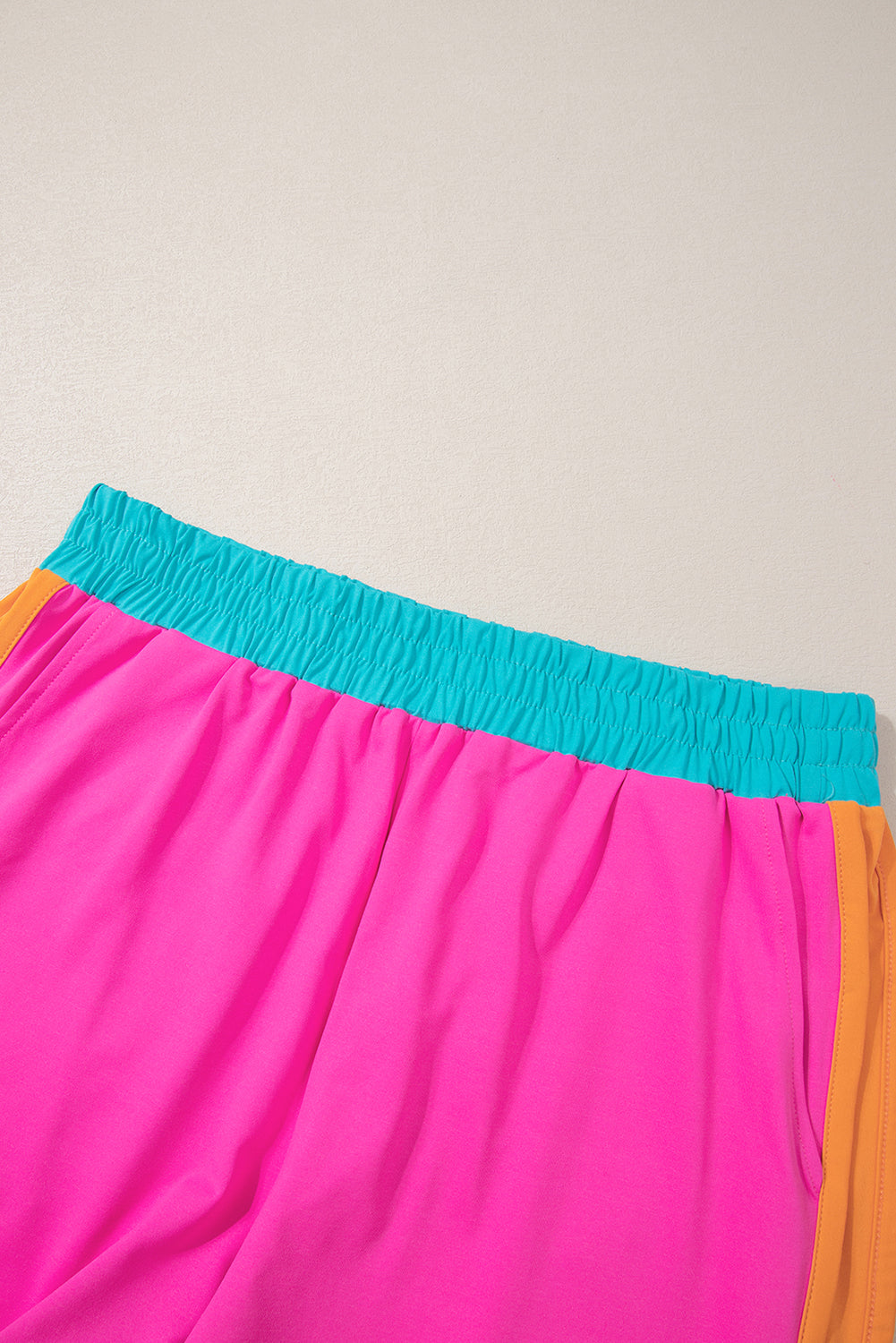 Color-Block Top and Elastic Waist Shorts Set