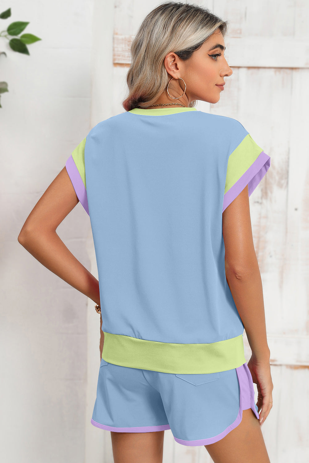 Color-Block Top and Elastic Waist Shorts Set